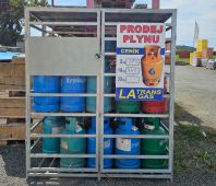 Bazénová chemie, zeminy, mulče, květináče, prvky zahradní architektury a další zahradnické potřeby.